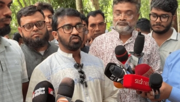 অসংখ্য ডিসেম্বর আসবে যাবে, শেখ হাসিনা দেশে ফিরবে না: রাশেদ খাঁন